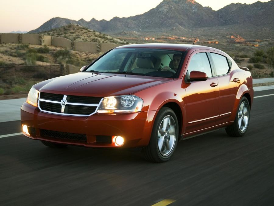  Dodge Avenger R/T 2007 года  (фото 20 из 41)